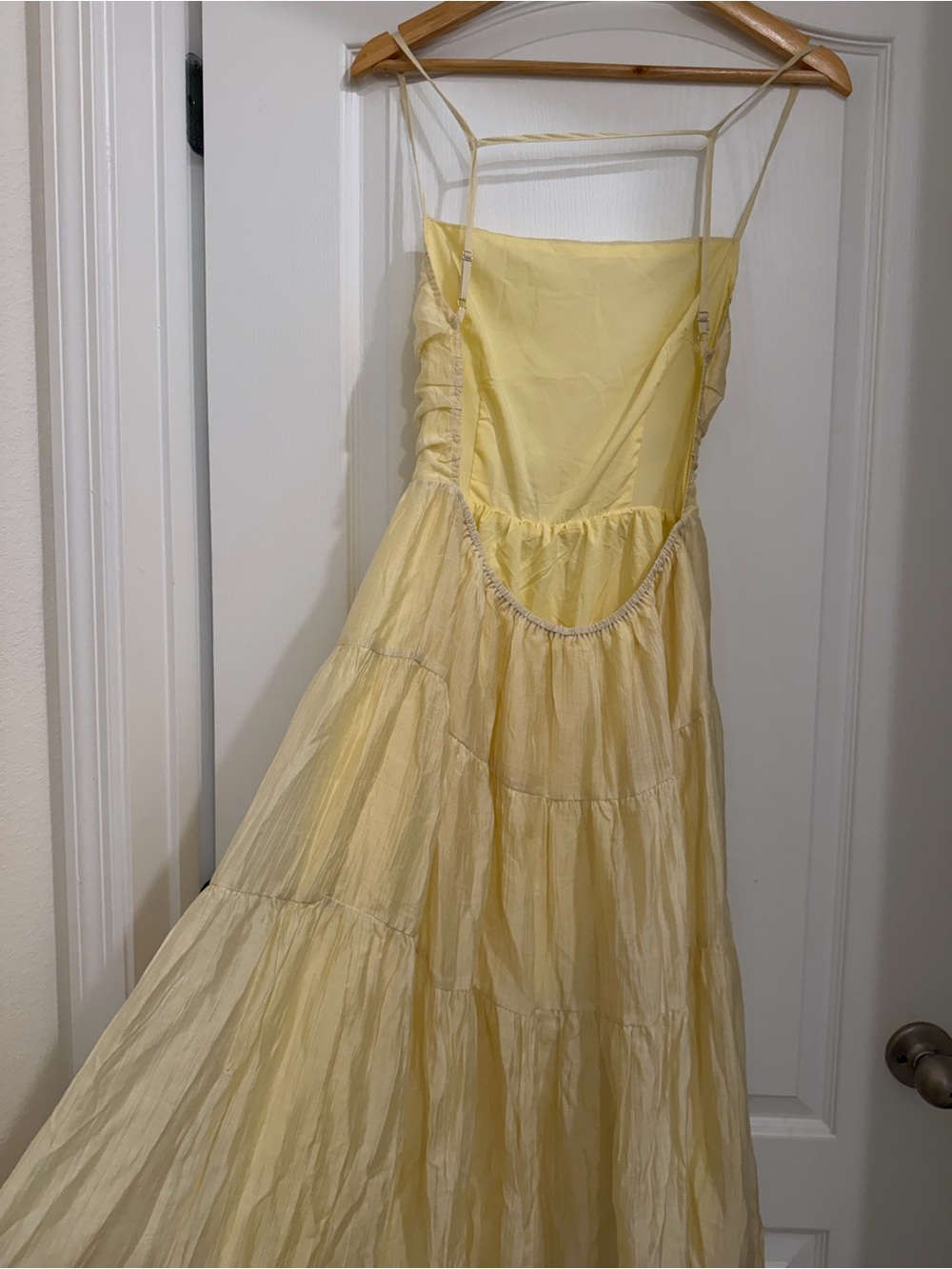 Pleated Backless Tiered Cami Dress - Picture 7 of 9